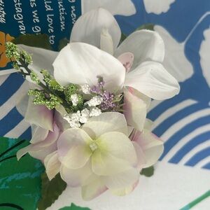 Beautiful faux flower hair piece